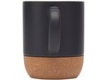 Billie 300 ml mok van keramiek met kurkdetails en matte afwerking 17