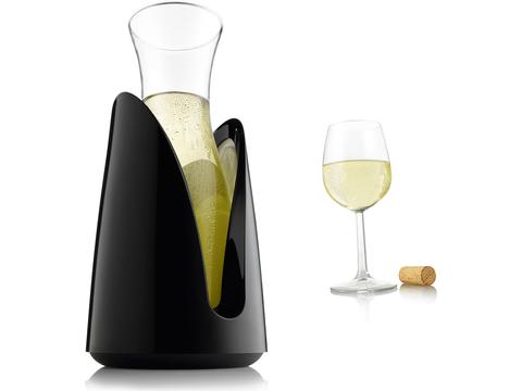 Active Cooling Carafe