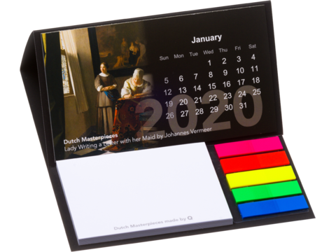 Bureau kalender met sticky notes en pagemarkers