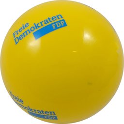 Plastic voetbal geel