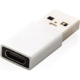 USB A naar USB C adapter-schuin