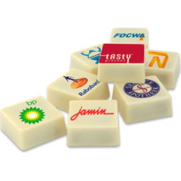 Witte Logo Pralines - pakket van 48 stuks